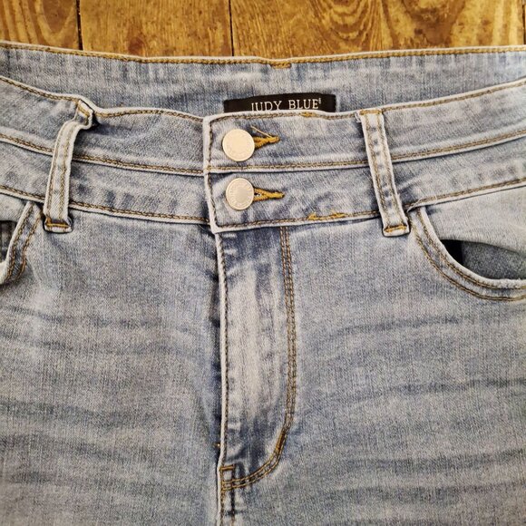 Judy Blue Womens Plus Size 16W Wide Leg Light Wash Jeans - Picture 2 of 5